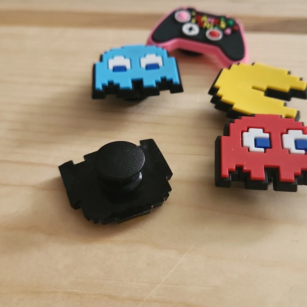 Pac Man Jibbits - Picture 2 of 2